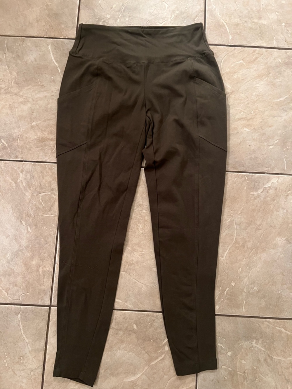 ☀️NEW☀️Women’s Alya Olive Green High-Waist Slim Leg Active Pants, Size XL
